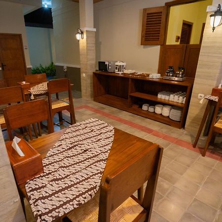 Yuwono Hotel & Villa Malioboro Yogyakarta Luaran gambar