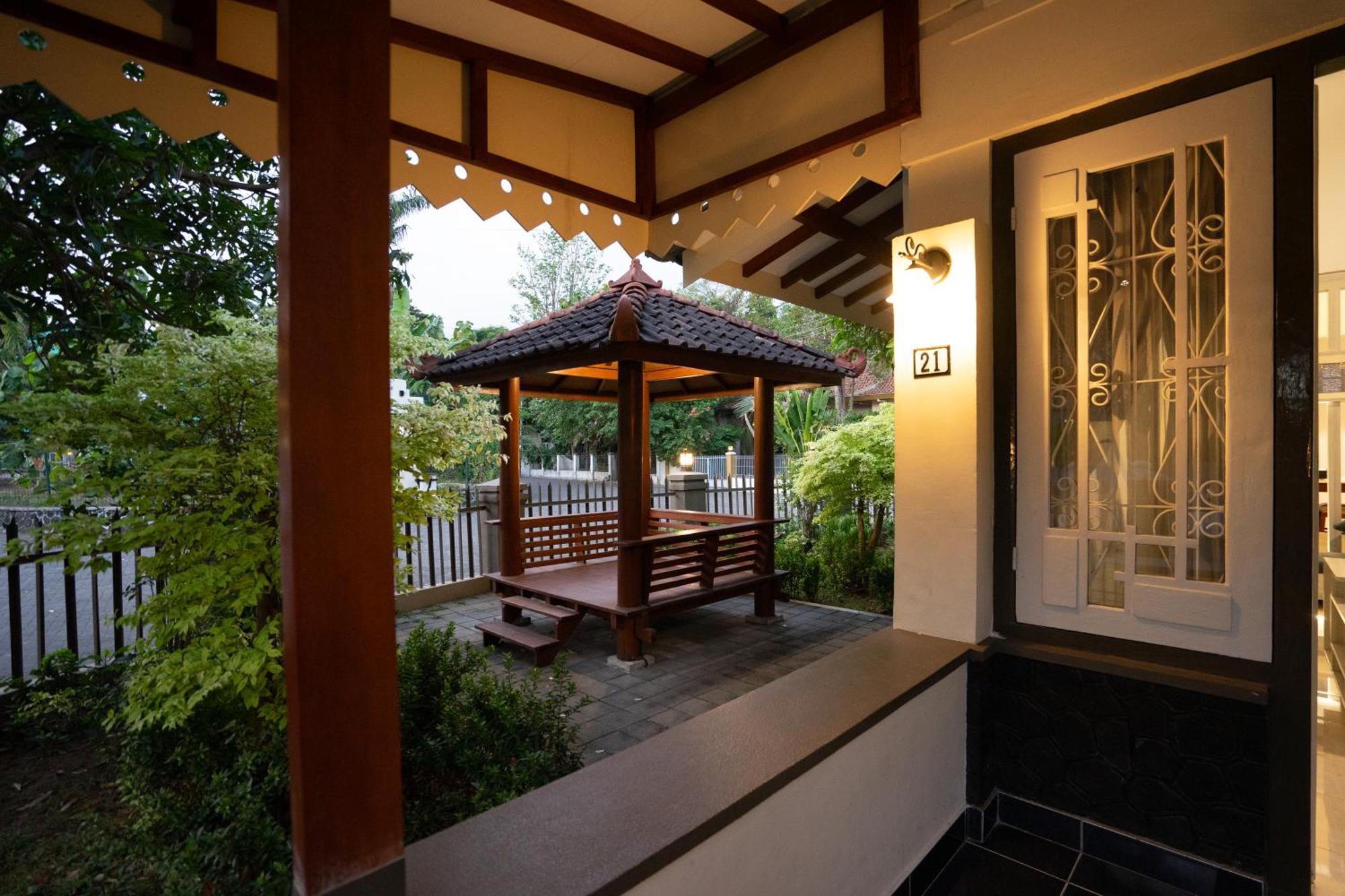 Yuwono Hotel & Villa Malioboro Yogyakarta Luaran gambar